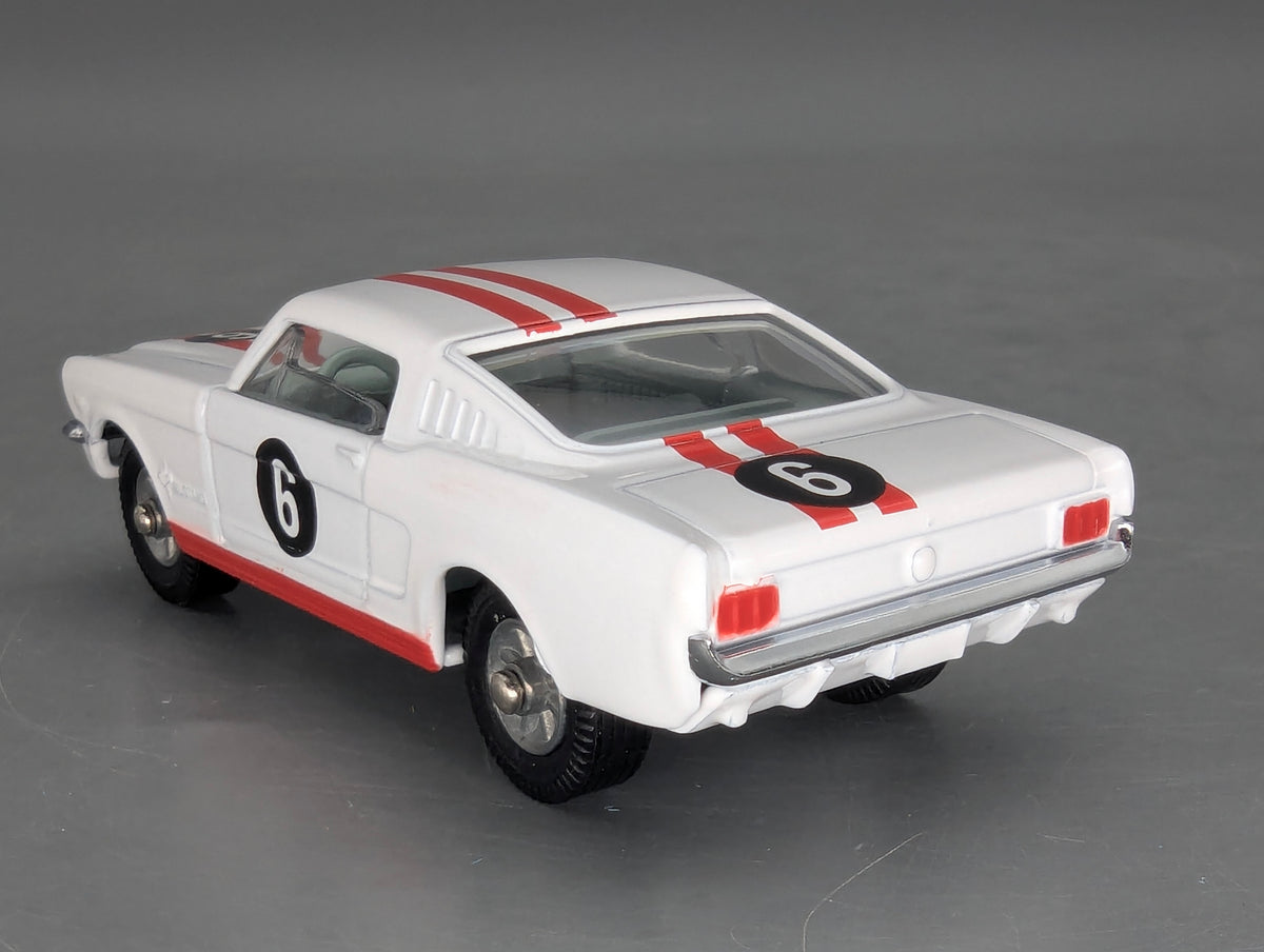 Modellautos 1:43 Corgi Toys 325 Ford Mustang Fastback Replikat Zertifikat OVP