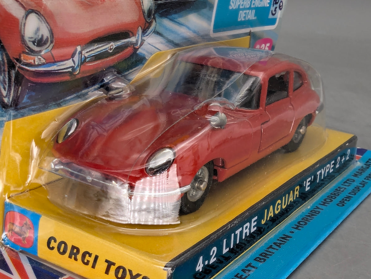 Modellautos 1:43 Corgi Toys 335 Jaguar E-Type 4.2 Liter Replikat Zertifikat OVP