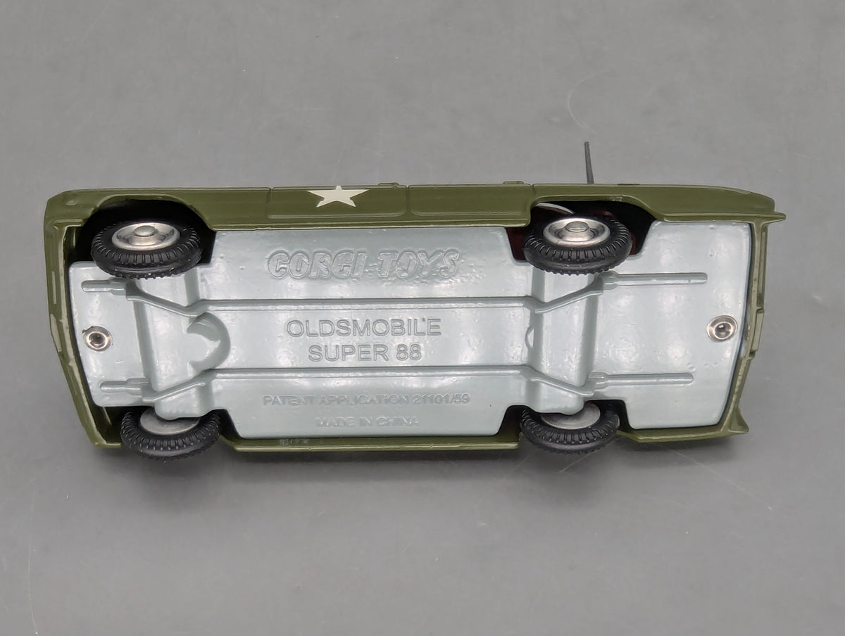 Modellautos 1:43 Corgi Toys 358 Oldsmobile H.Q. Staff Replikat Zertifikat OVP