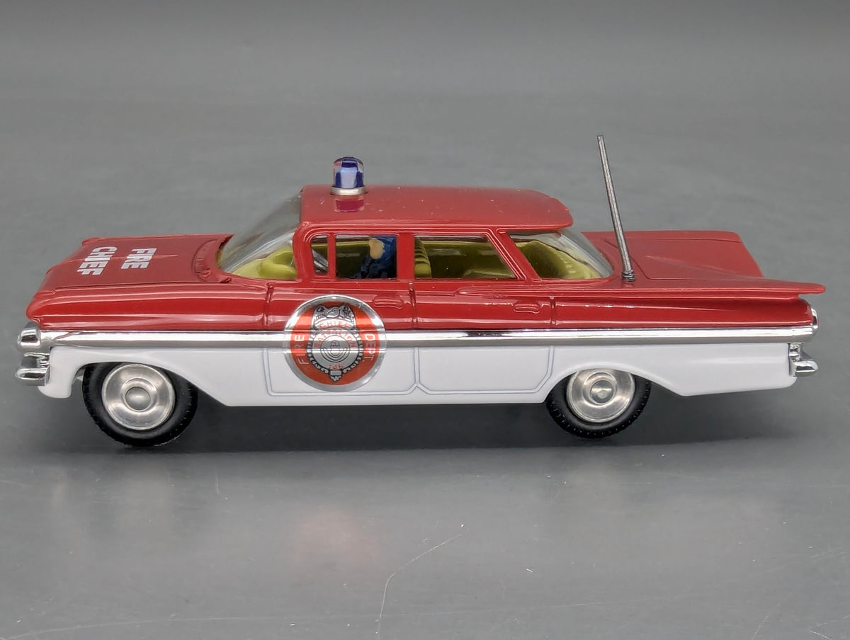 Modellautos 1:43 Corgi Toys Chevrolet Fire Chief Replikat Zertifikat OVP