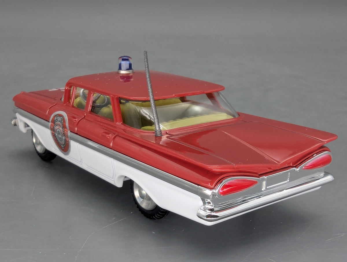 Modellautos 1:43 Corgi Toys Chevrolet Fire Chief Replikat Zertifikat OVP