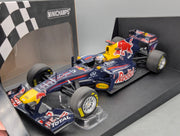 Modellautos 1:18 Minichamps Red Bull Racing Renault Showcar 2011 #1 S Vettel OVP
