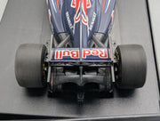 Modellautos 1:18 Minichamps Red Bull Racing Renault Showcar 2011 #1 S Vettel OVP