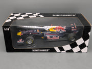 Modellautos 1:18 Minichamps Red Bull Racing Renault Showcar 2011 #1 S Vettel OVP