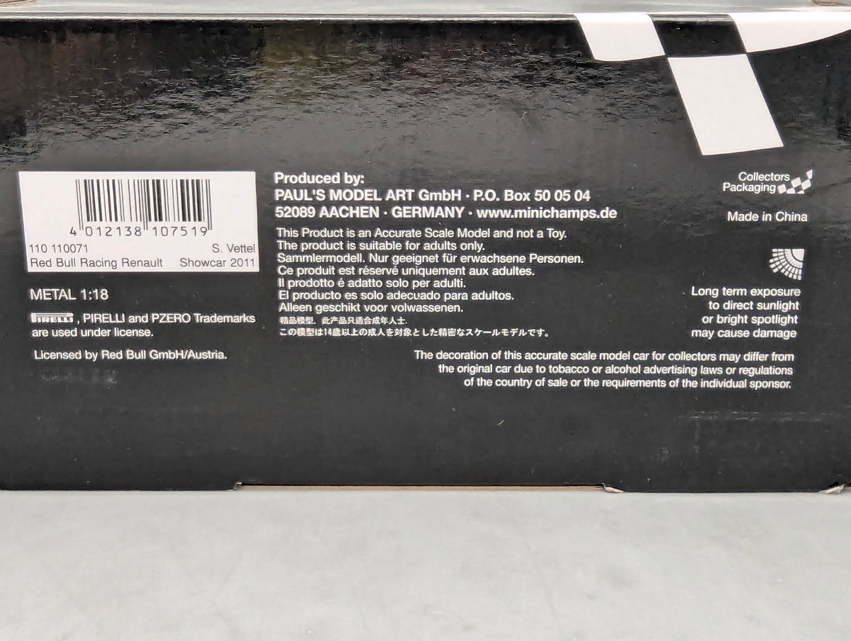Modellautos 1:18 Minichamps Red Bull Racing Renault Showcar 2011 #1 S Vettel OVP
