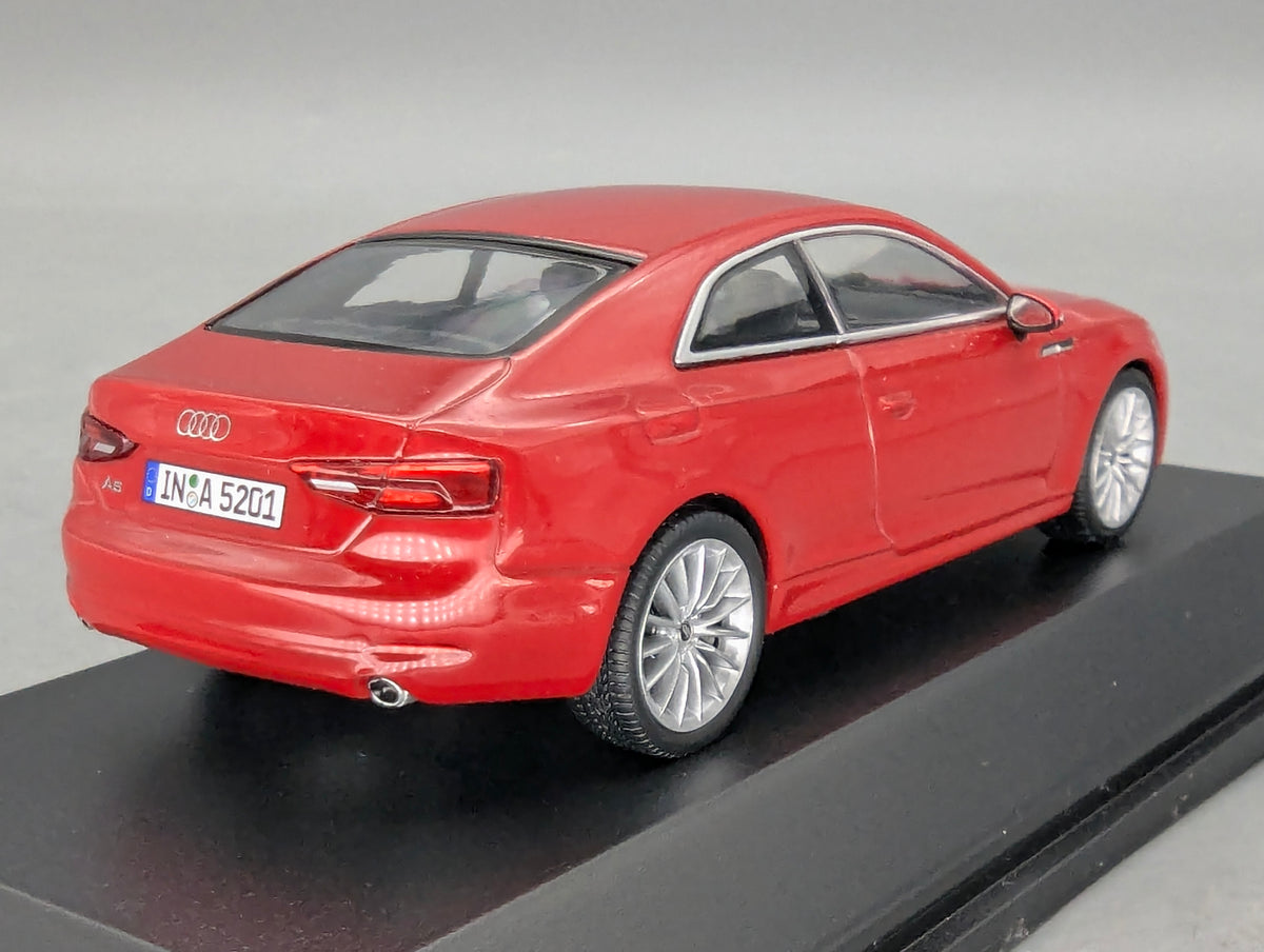 Modellautos 1:43 iScale Audi A5 Coupe Tangorot mit Dealer OVP