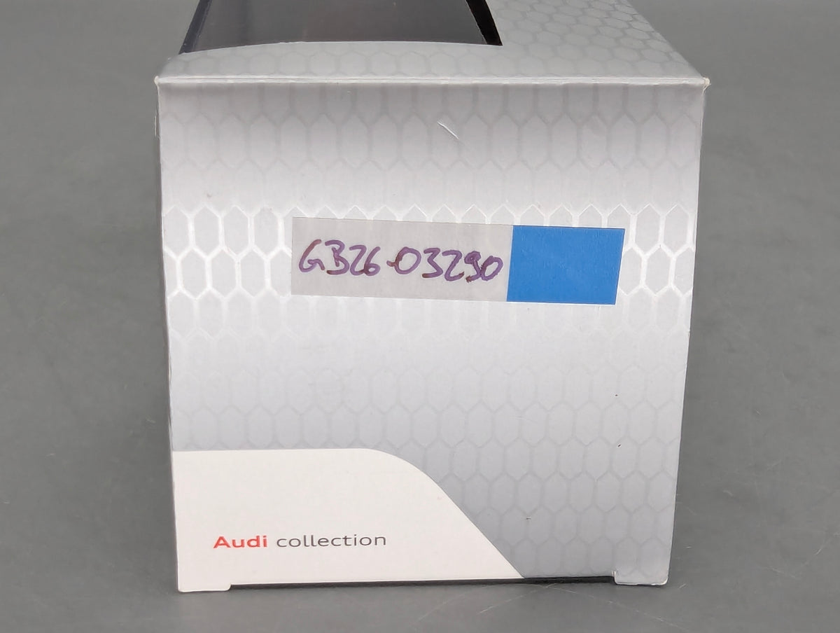 Modellautos 1:43 iScale Audi A5 Coupe Tangorot mit Dealer OVP