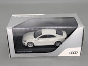 Modellautos 1:43 iScale Audi A5 Coupe Gletscherweiß mit Dealer OVP