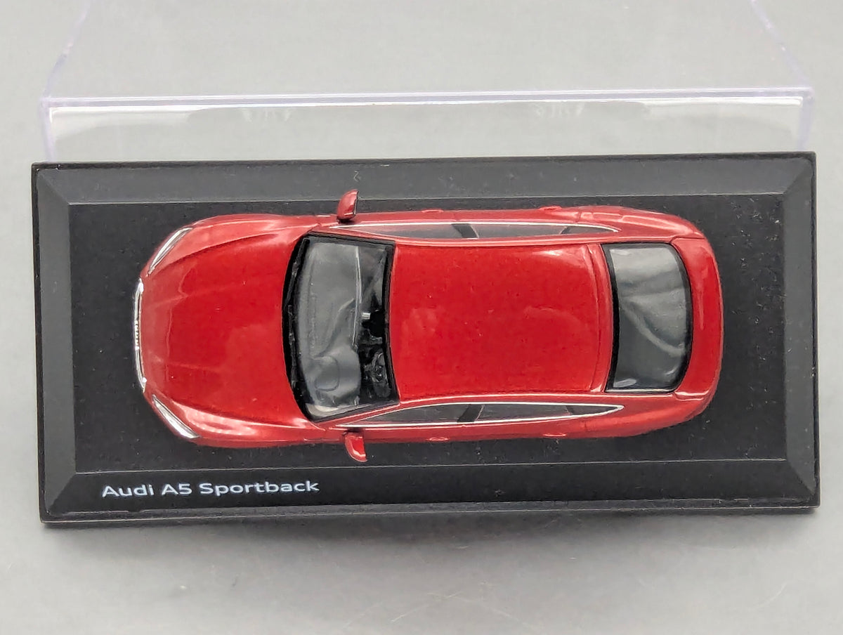 Modellautos 1:43 iScale Audi A5 Sportback Matadorrot mit Dealer OVP