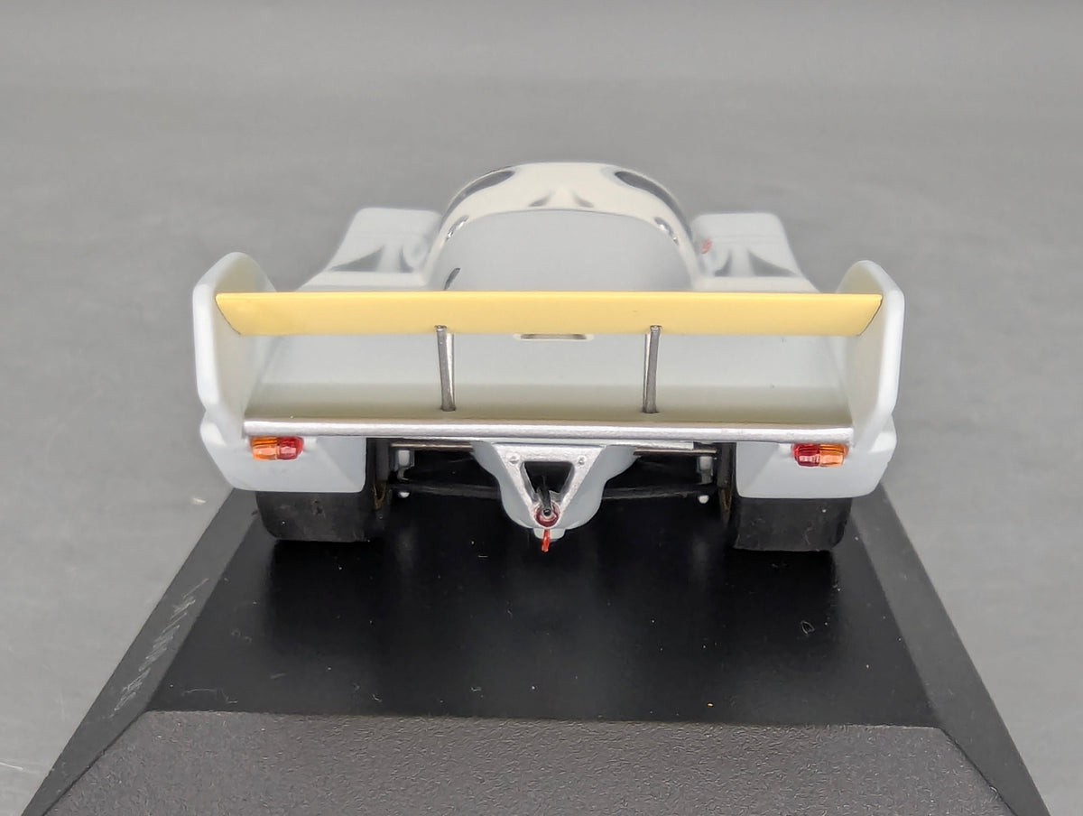 Modellauto 1:43 Minichamps Porsche 956K Weissach Rollout Version 1982 mit OVP