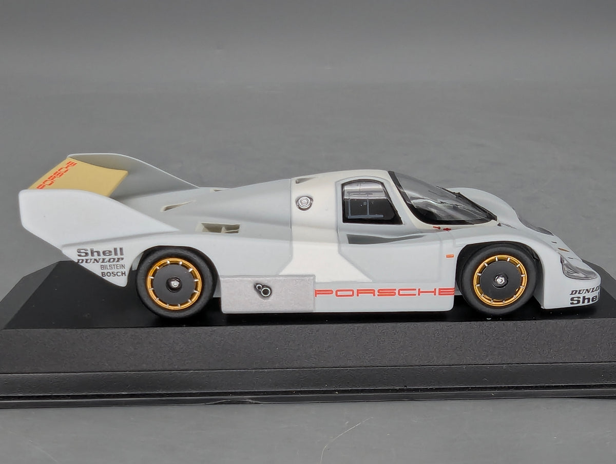 Modellauto 1:43 Minichamps Porsche 956K Weissach Rollout Version 1982 mit OVP