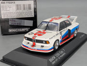 Modellautos 1:43 Minichamps BMW 320i Gpr. 5 DRM 1977 #13 M. Winkelhock mit OVP