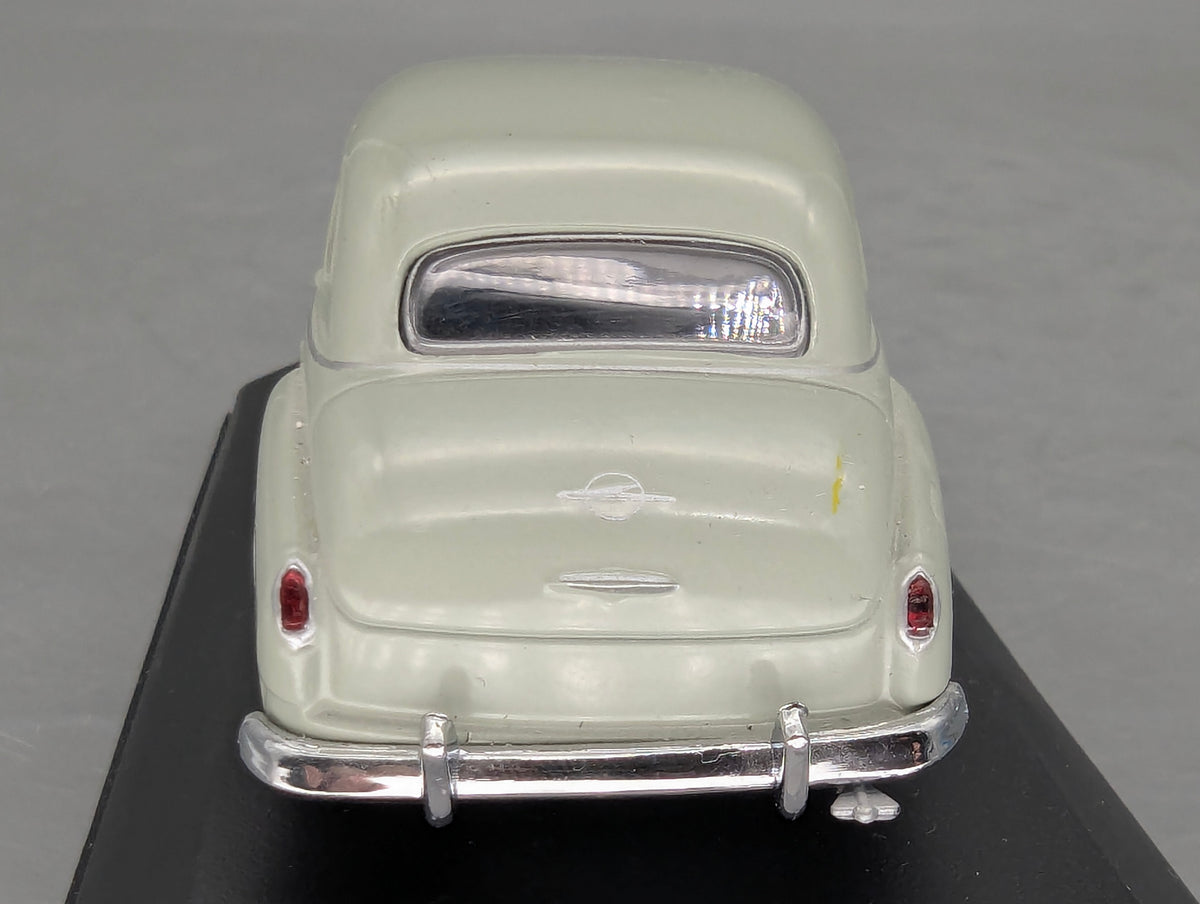 Modellautos 1:43 Minichamps Opel Kapitän 1951 Grau mit OVP