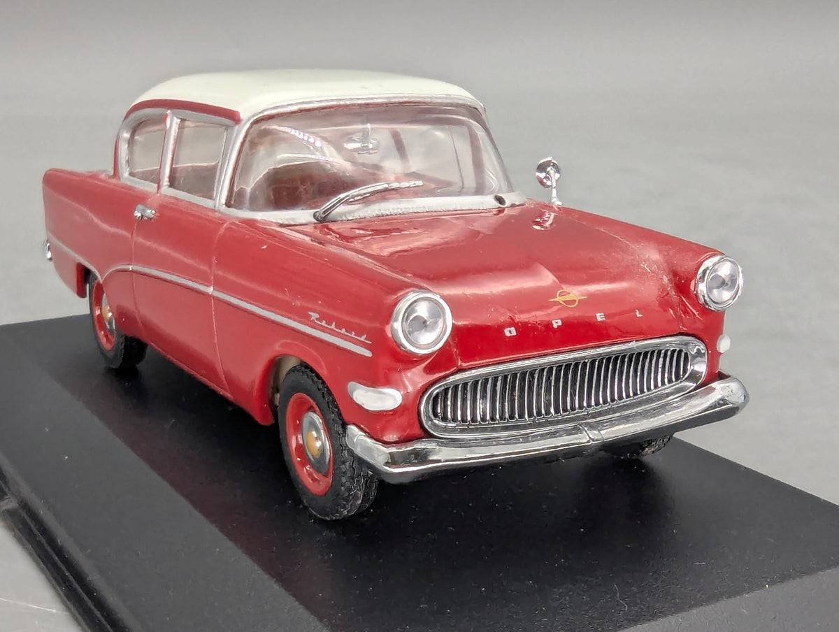 Modellautos 1:43 Minichamps Opel Rekord P1 2-Türer 1958 Rot Weiß mit OVP