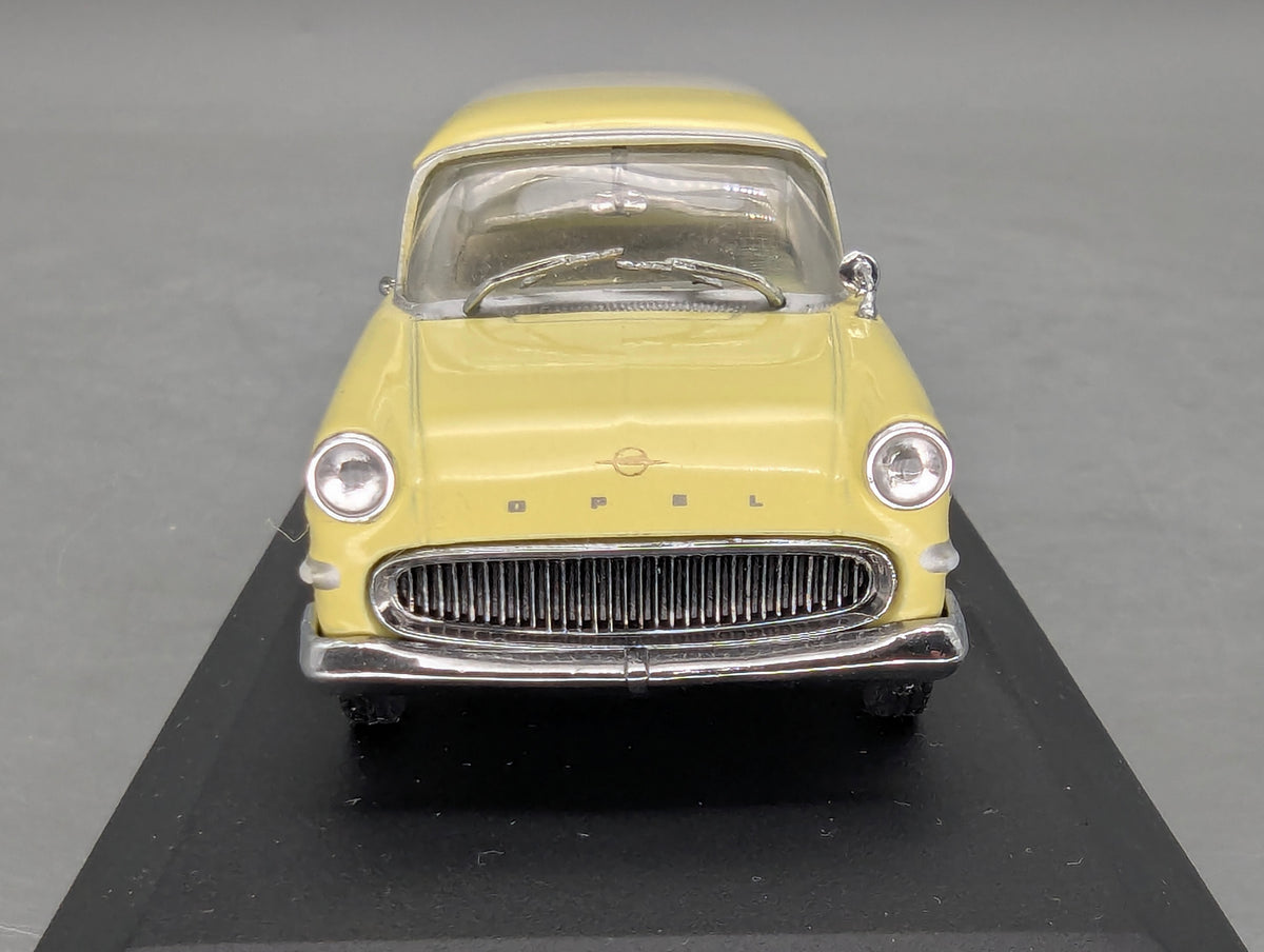 Modellautos 1:43 Minichamps Opel Rekord P1 Caravan 1958 Gelb Weiß mit OVP