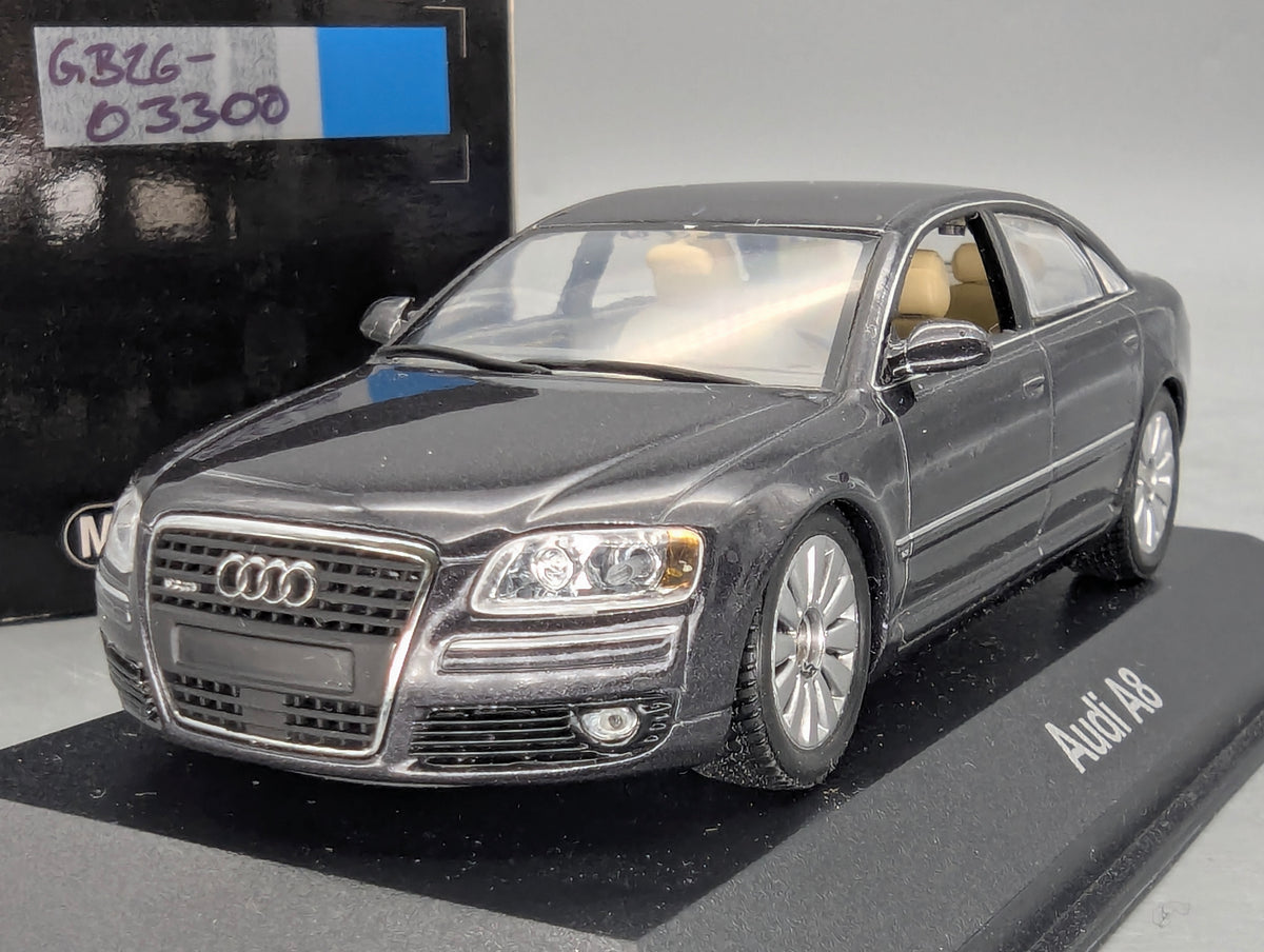 Automodell 1:43 Minichamps Audi A8 4.2 Quattro Dunkelgrau Metallic OVP
