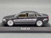 Automodell 1:43 Minichamps Audi A8 4.2 Quattro Dunkelgrau Metallic OVP