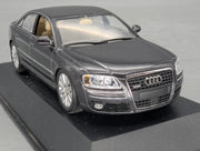 Automodell 1:43 Minichamps Audi A8 4.2 Quattro Dunkelgrau Metallic OVP