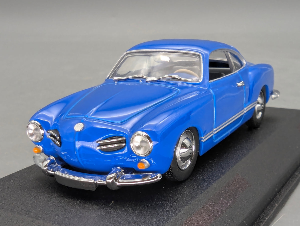 Modellautos 1:43 Minichamps Volkswagen VW Karmann Ghia Blau mit OVP