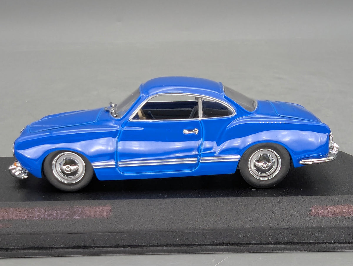 Modellautos 1:43 Minichamps Volkswagen VW Karmann Ghia Blau mit OVP