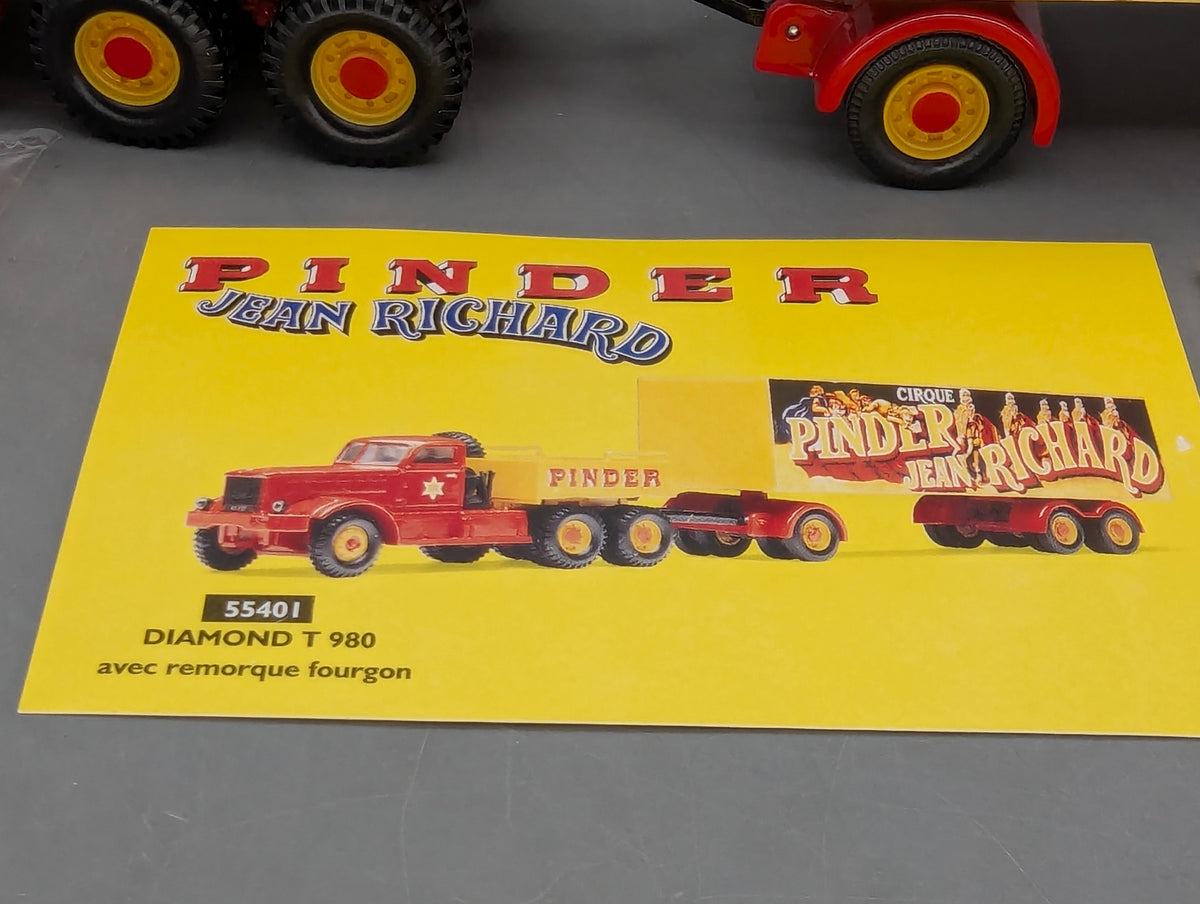 LKW Modell 1:50 Corgi Classics 55401 Diamond T980 Zirkus Pinder mit OVP