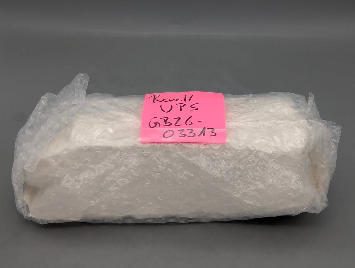 Modellautos 1:25 nicht 1:24 Revell UPS Delivery Van Lieferwagen Paketdienst