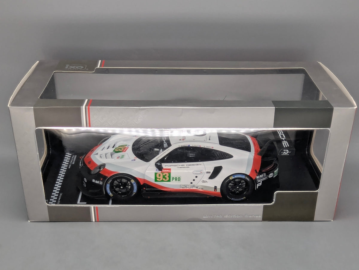 Modellautos 1:18 Ixo Porsche 911 RSR 24h Le Mans 2018 #93 mit OVP