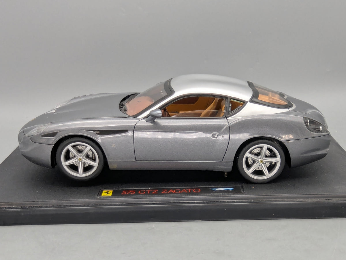 Modellautos 1:18 Hot Wheels Elite Ferrari 575 GTZ Zagato Grau & Silber mit OVP
