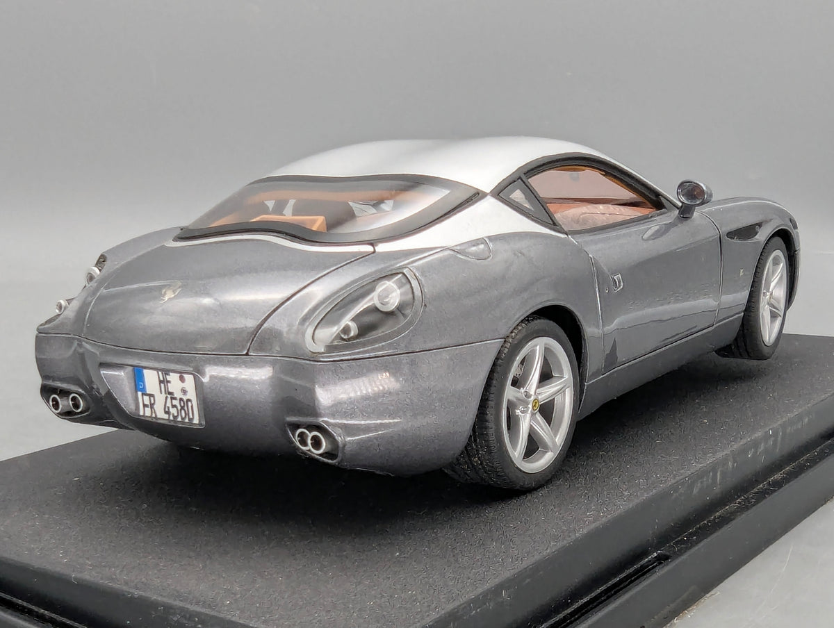 Modellautos 1:18 Hot Wheels Elite Ferrari 575 GTZ Zagato Grau & Silber mit OVP