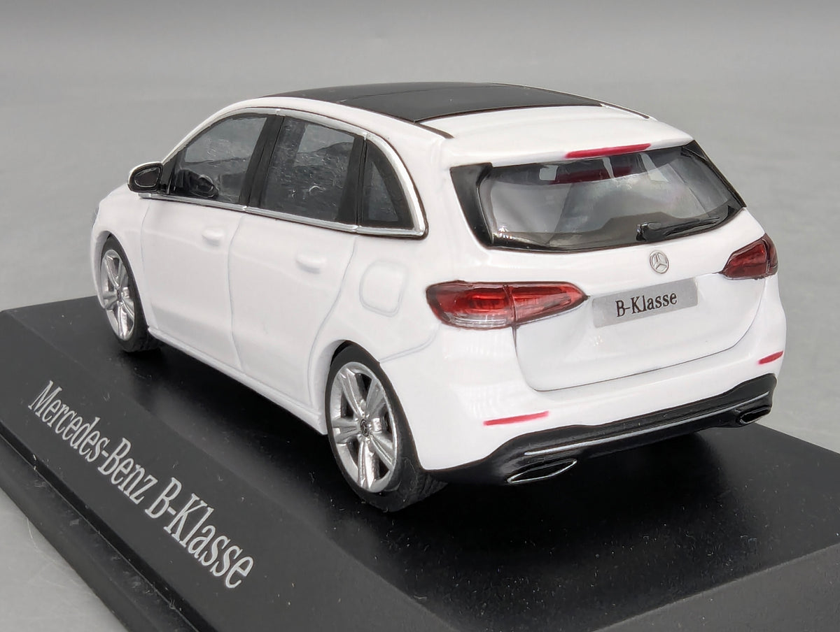 Modellautos 1:43 Herpa Mercedes-Benz B-Klasse Polarweiß mit Dealer OVP