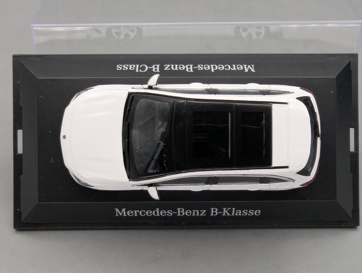 Modellautos 1:43 Herpa Mercedes-Benz B-Klasse Polarweiß mit Dealer OVP