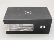 Modellautos 1:43 Herpa Mercedes-Benz B-Klasse Polarweiß mit Dealer OVP