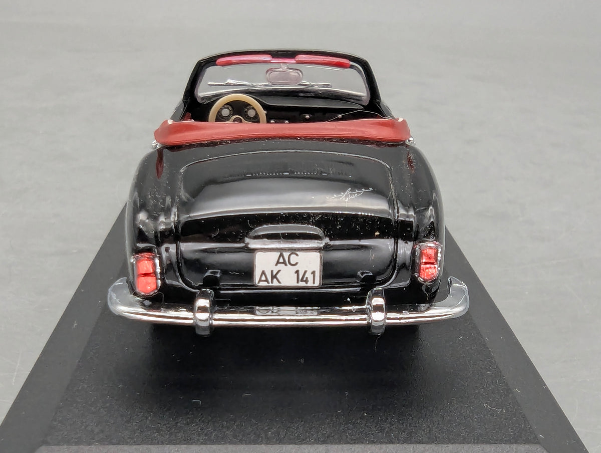 Modellautos 1:43 Minichamps Volkswagen VW Karmann Ghia Cabriolet Schwarz mit OVP