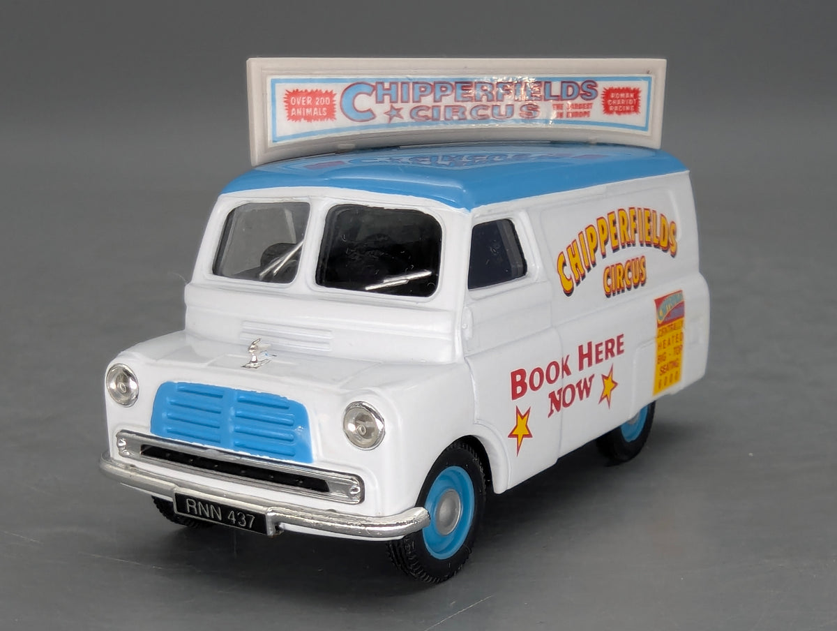 LKW Modell 1:50 Corgi Classics 96905 Advance Booking Vehicle + Circus Poster OVP