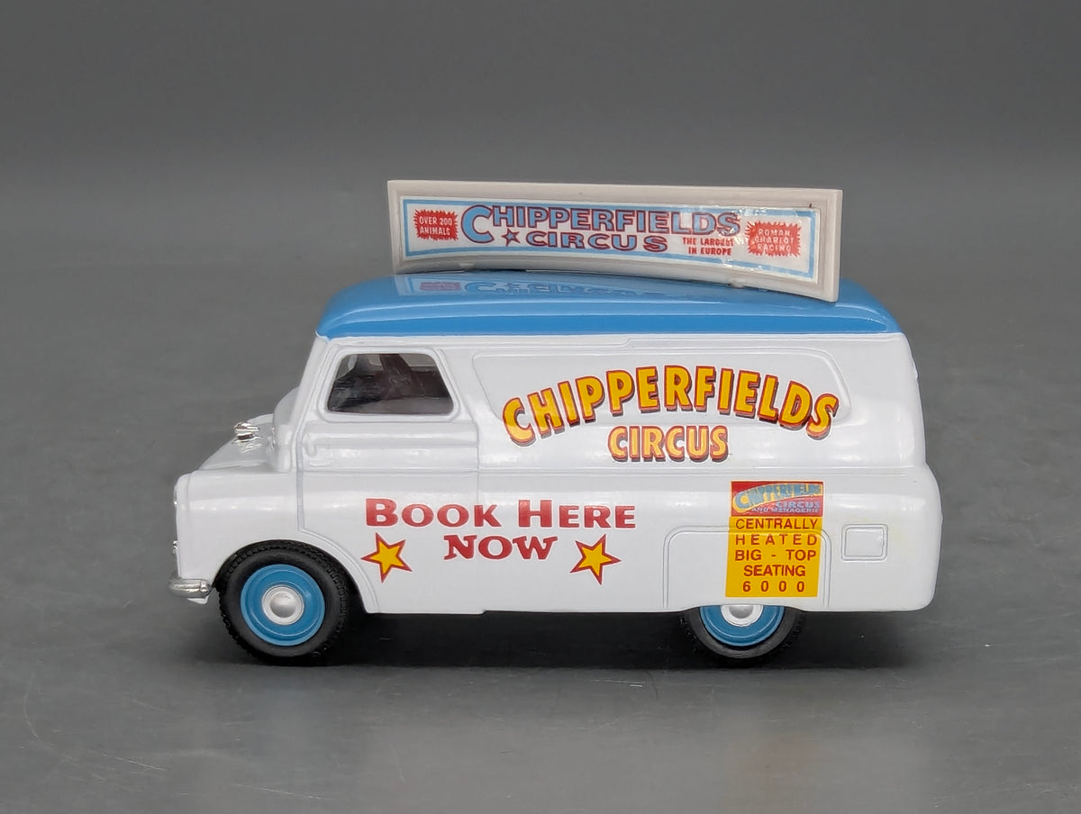 LKW Modell 1:50 Corgi Classics 96905 Advance Booking Vehicle + Circus Poster OVP