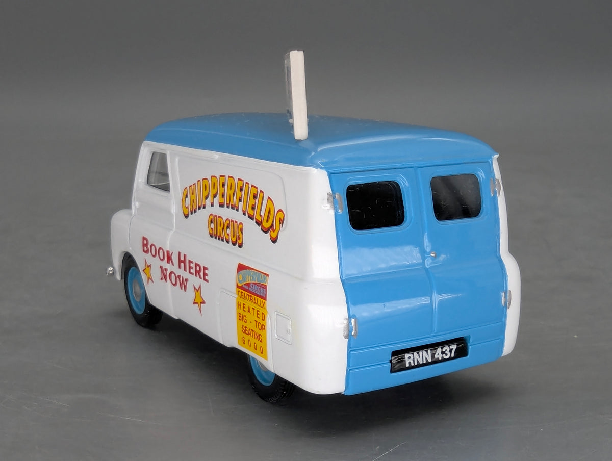LKW Modell 1:50 Corgi Classics 96905 Advance Booking Vehicle + Circus Poster OVP