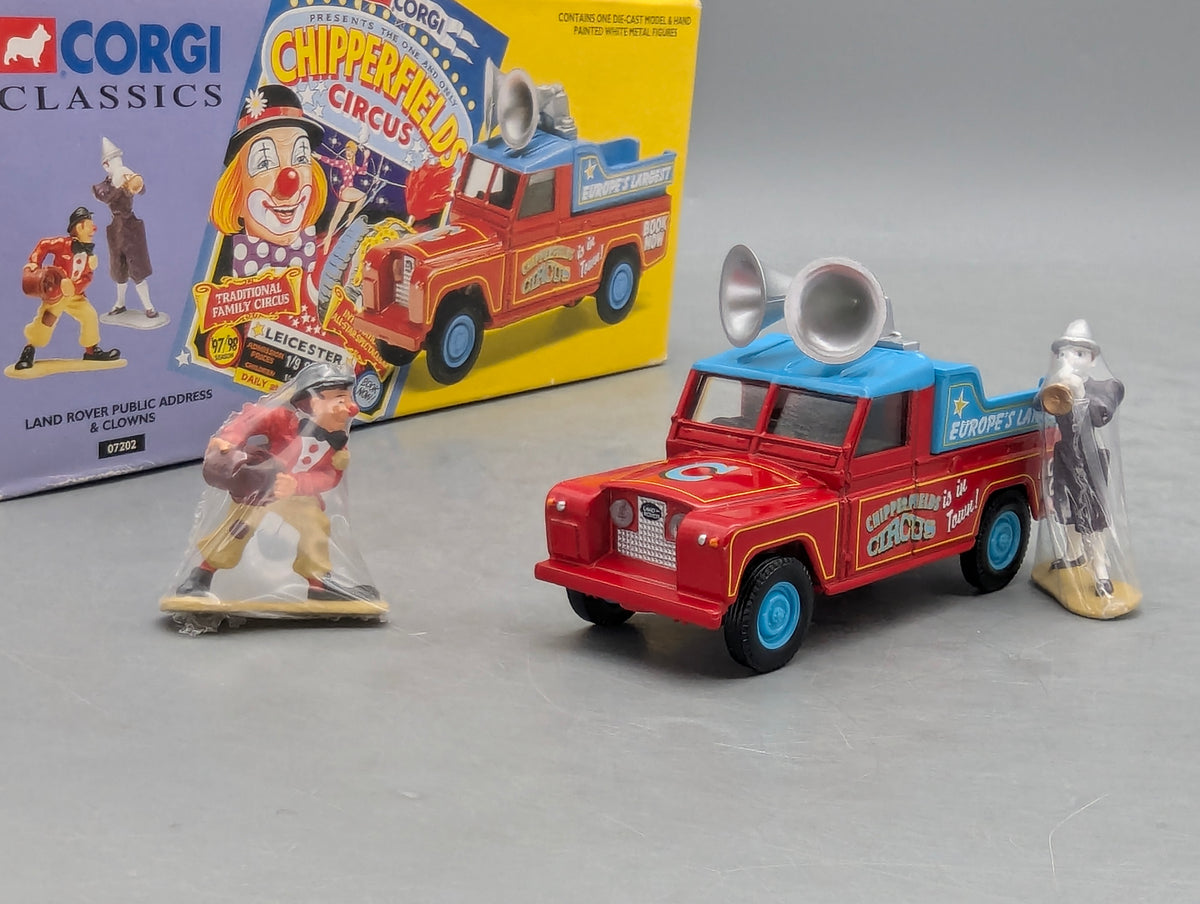 Modellautos 1:43 Corgi Toys 07202 Land Rover Public Address & 2 Clowns OVP