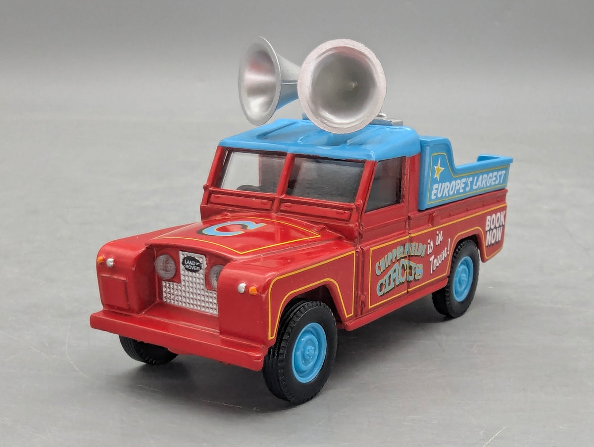 Modellautos 1:43 Corgi Toys 07202 Land Rover Public Address & 2 Clowns OVP