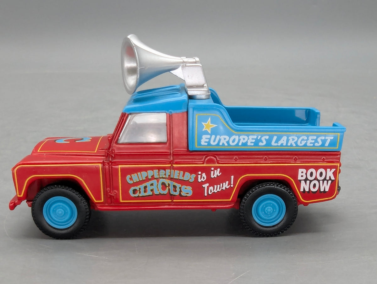 Modellautos 1:43 Corgi Toys 07202 Land Rover Public Address & 2 Clowns OVP