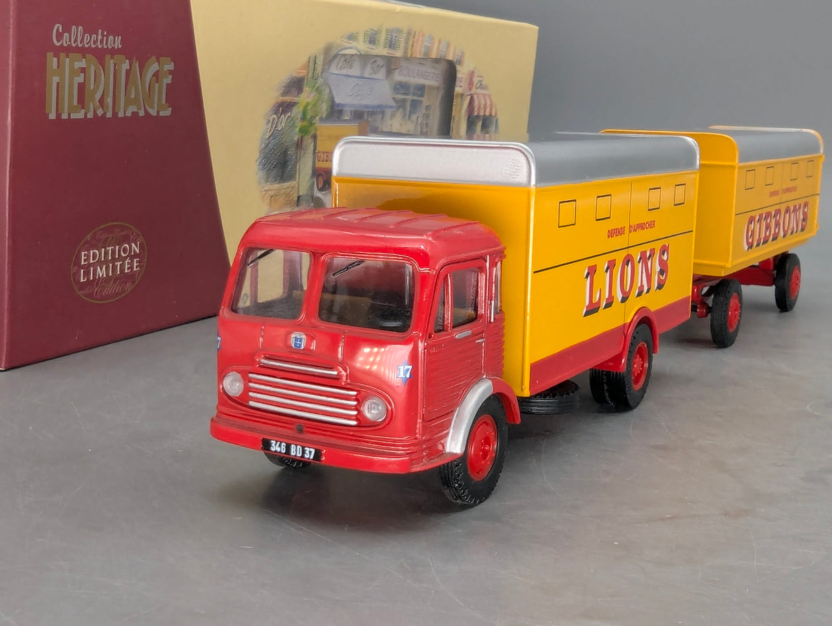 LKW Modell 1:50 Corgi Classics 72906 Simca Cargo Fourgon + Remorque mit OVP