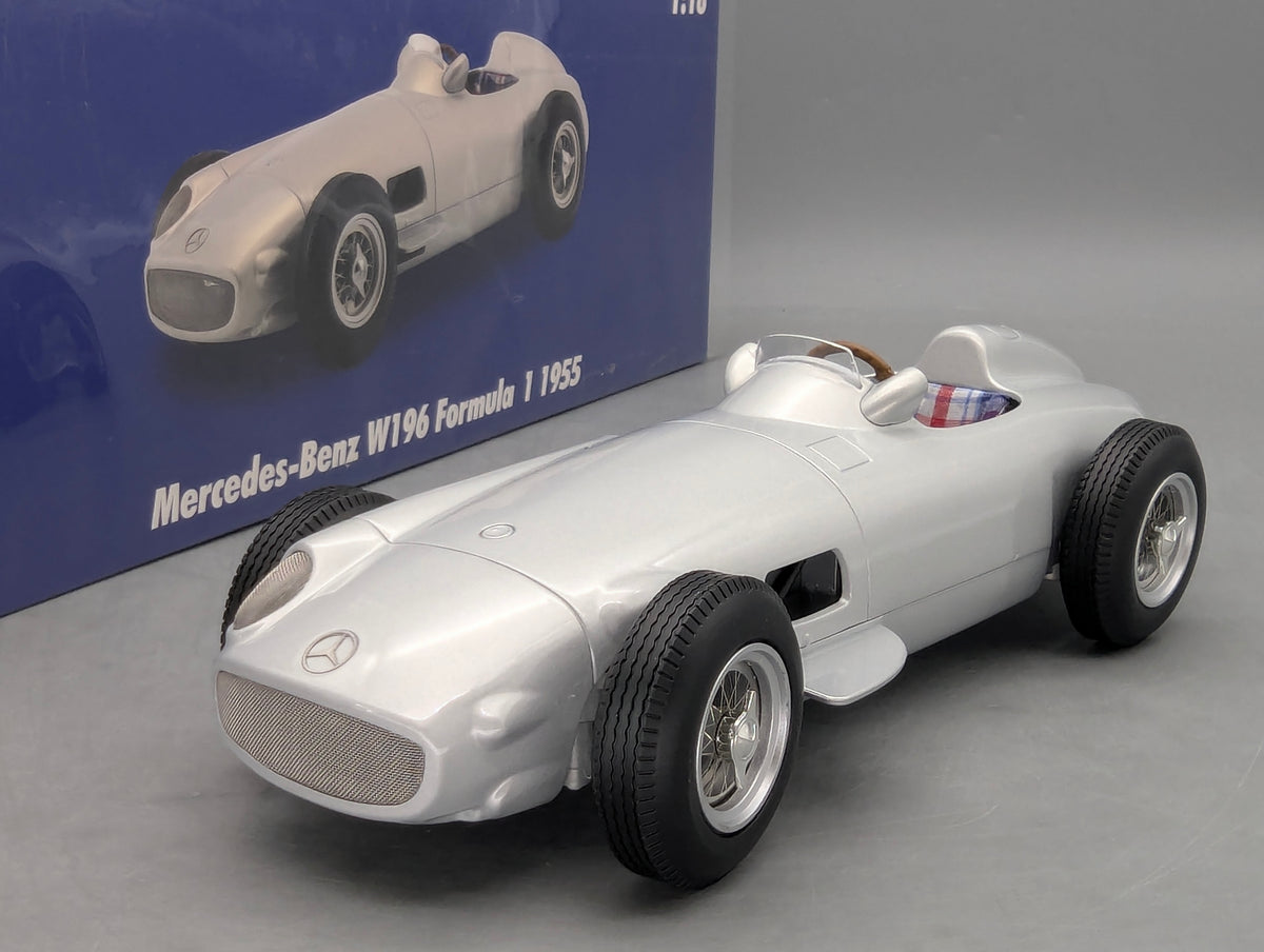 Modellautos 1:18 Werk83 Mercedes-Benz W196 Formula 1 1955 Silber mit OVP