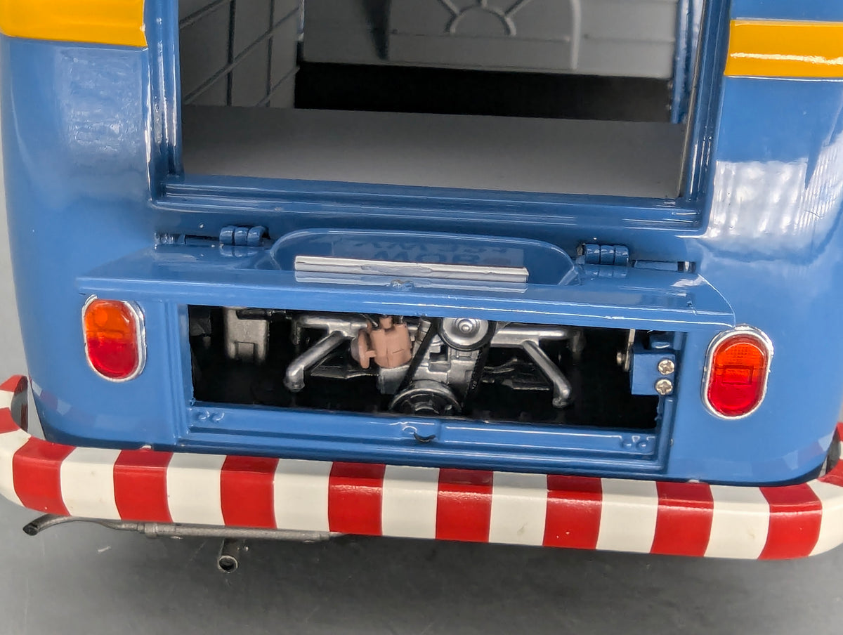 Modellautos 1:18 Schuco Volkswagen T1b Kastenwagen VW Kundendienst mit OVP