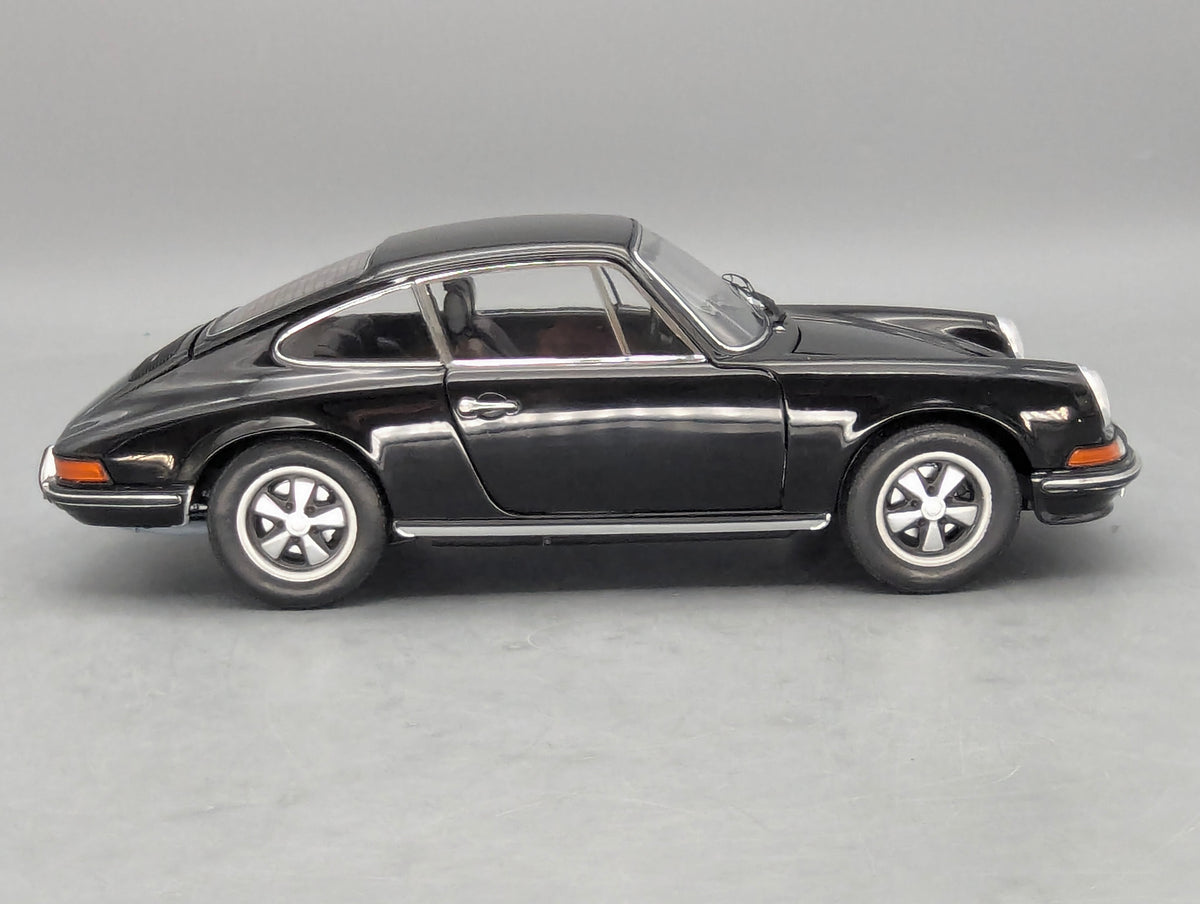 Modellautos 1:18 Schuco Porsche 911 S Coupe 1973 Schwarz mit OVP