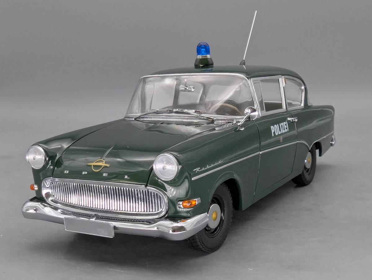 Modellautos 1:18 Minichamps Opel Rekord P1 1958 Polizei mit OVP