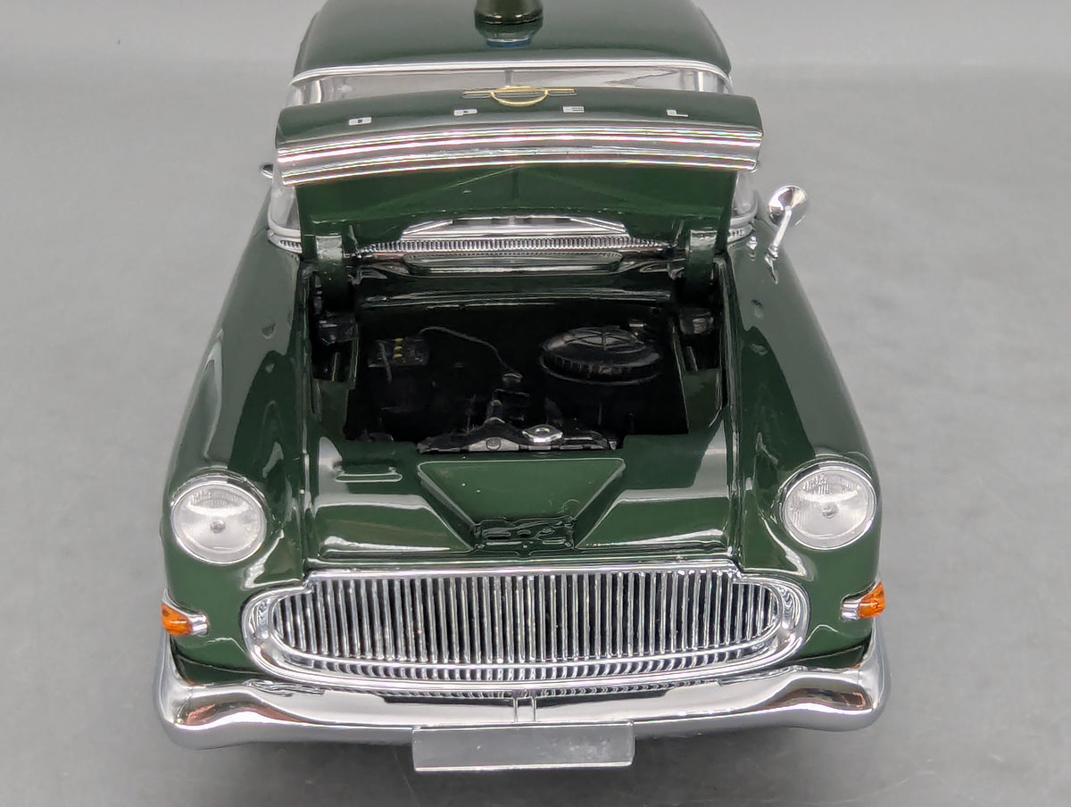 Modellautos 1:18 Minichamps Opel Rekord P1 1958 Polizei mit OVP