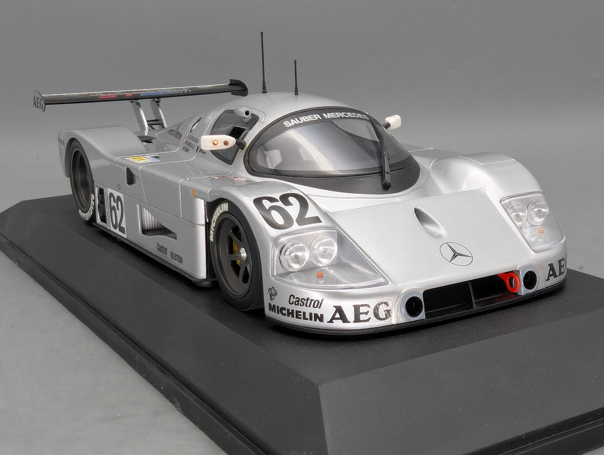 Modellautos 1:18 Minichamps Sauber Mercedes C9 5th 24h Le Mans 1989 #62 mitOVP
