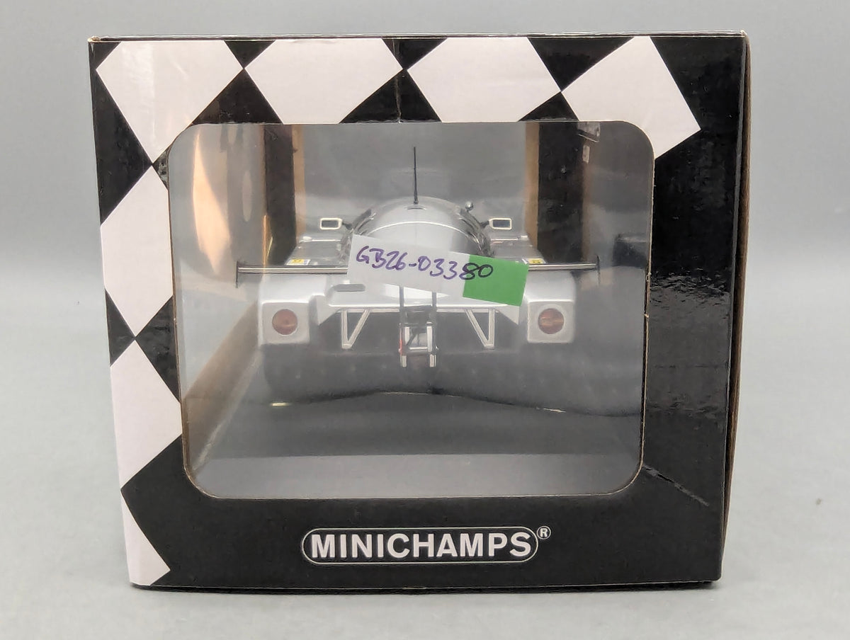 Modellautos 1:18 Minichamps Sauber Mercedes C9 5th 24h Le Mans 1989 #62 mitOVP