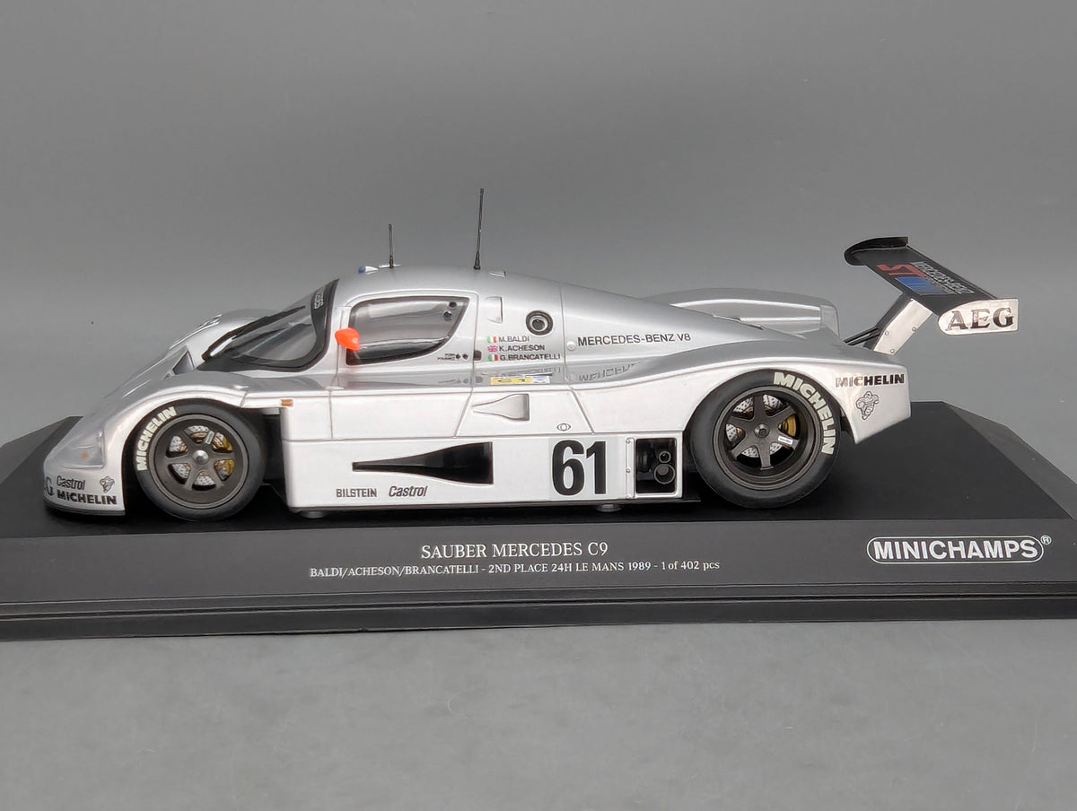 Modellautos 1:18 Minichamps Sauber Mercedes C9 2nd 24h Le Mans 1989 #61 mitOVP