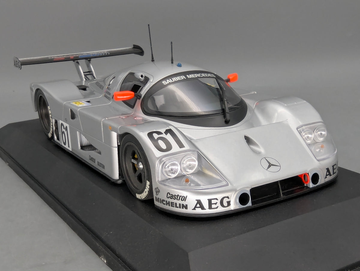 Modellautos 1:18 Minichamps Sauber Mercedes C9 2nd 24h Le Mans 1989 #61 mitOVP