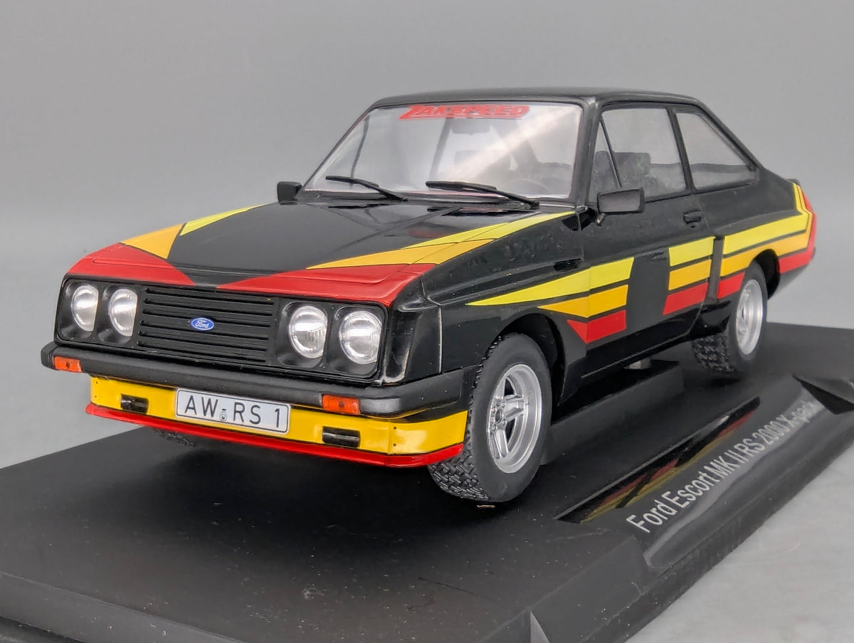 Modellautos 1:18 MCG Modelcar Group 18531 Ford Escort MK II RS 2000 X-pack OVP